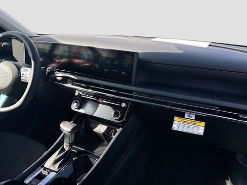 New 2026 Hyundai Tucson SEL image 22