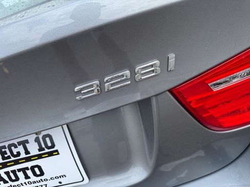 Used 2011 BMW 328i xDrive Sedan AWD/4WD image 38