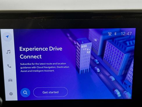 Used 2025 Toyota RAV4 XLE Premium image 22