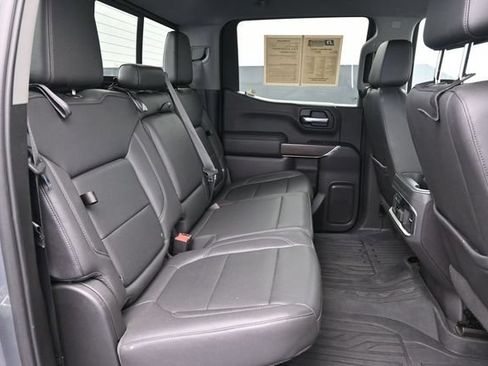 Used 2021 GMC Sierra 1500 SLT w/ SLT Premium Plus Package AWD/4WD image 31