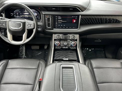 Certified 2023 GMC Yukon XL Denali w/ Max Trailering Package AWD/4WD image 16