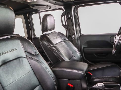 Used 2021 Jeep Wrangler Unlimited Sahara image 28