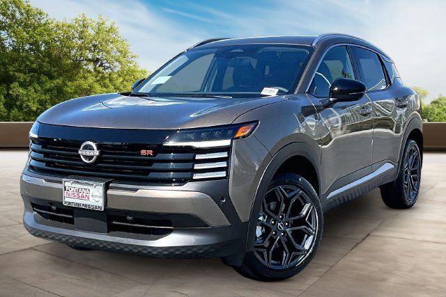 New 2027 Nissan Kicks SR FWD image 2