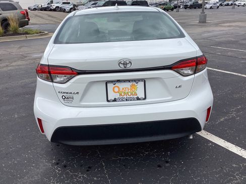 Certified 2025 Toyota Corolla LE FWD image 25