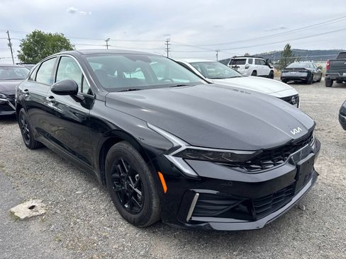 Used 2025 Kia K5 LXS FWD image 3