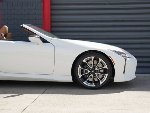 Used 2021 Lexus LC 500 Convertible w/ Touring Package RWD image 4