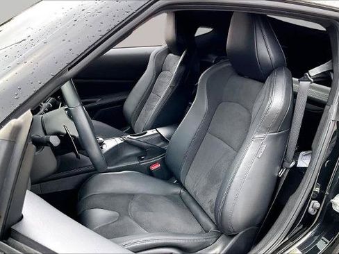 Certified 2025 Nissan Z Performance w/ Floor Mat Package RWD image 8