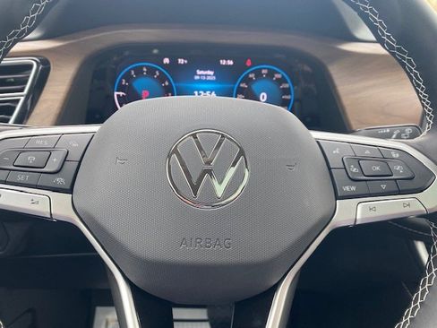 New 2026 Volkswagen Atlas SE image 7