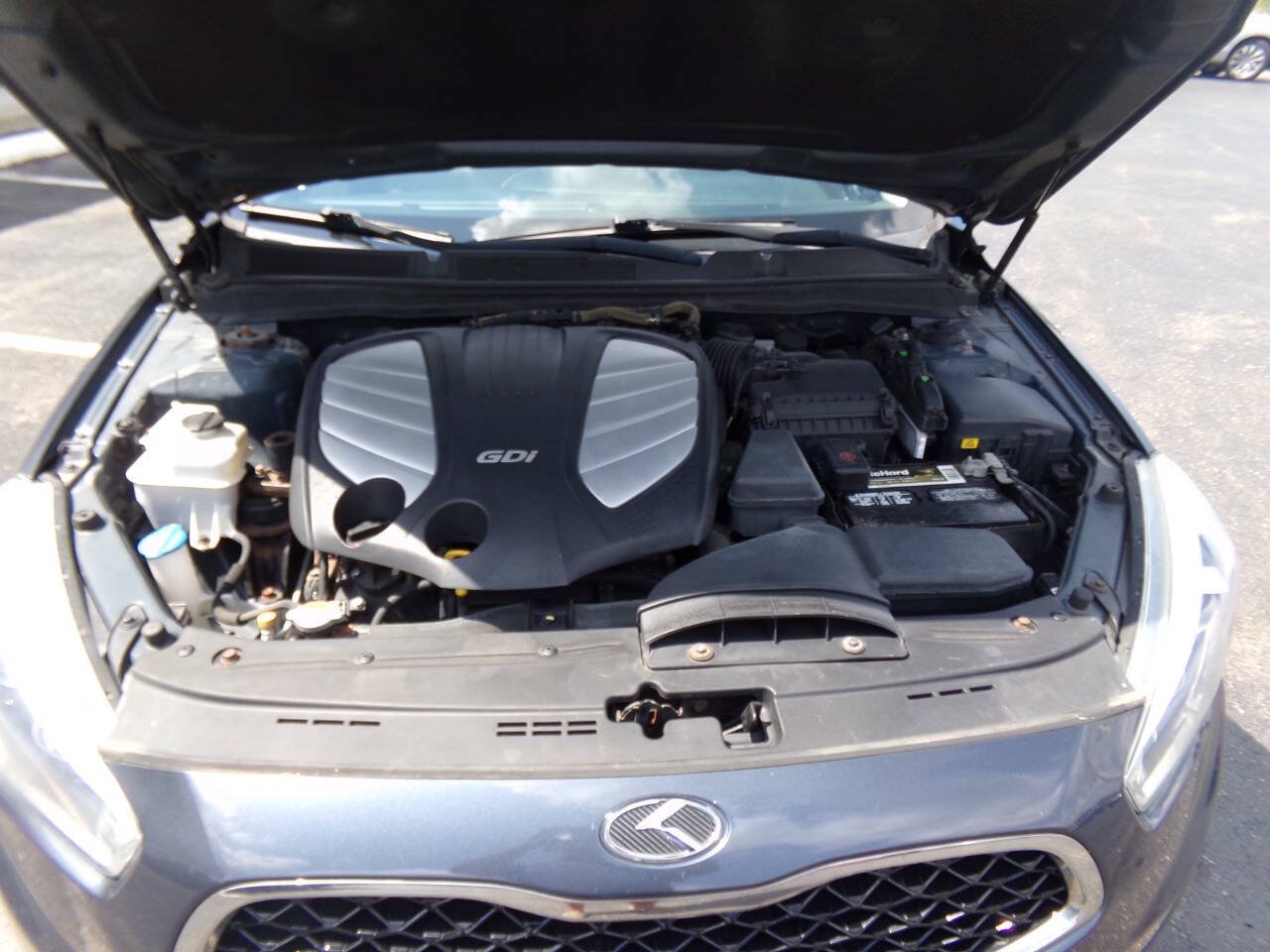 Used 2015 Kia Cadenza Premium w/ Luxury Package FWD image 33