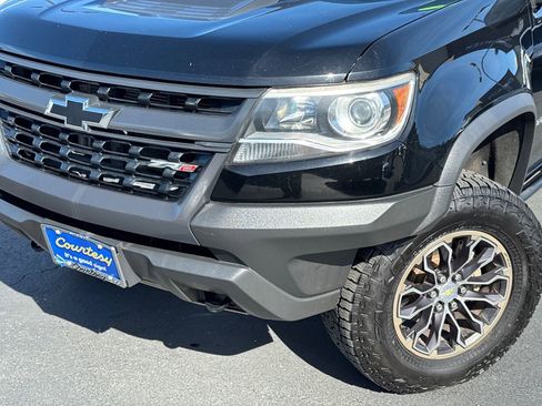 Used 2019 Chevrolet Colorado ZR2 image 3