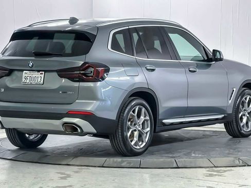 Used 2023 BMW X3 xDrive30i w/ Premium Package image 2