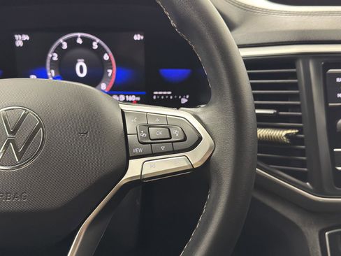 Used 2023 Volkswagen Atlas SE image 20