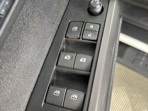 Used 2023 Toyota Tacoma TRD Sport image 24