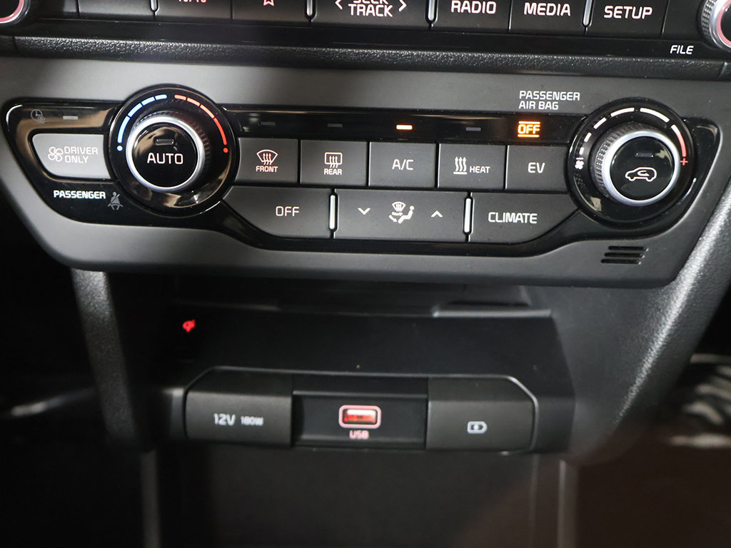 Used 2022 Kia Niro EX FWD image 48