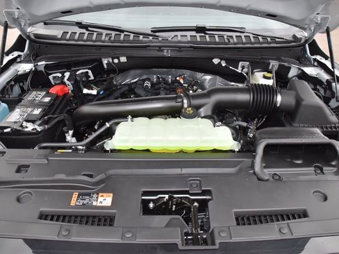 New 2026 Lincoln Navigator L Black Label AWD/4WD image 43