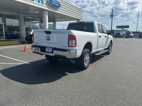 Used 2024 RAM 2500 Big Horn w/ Off Road Package AWD/4WD image 2