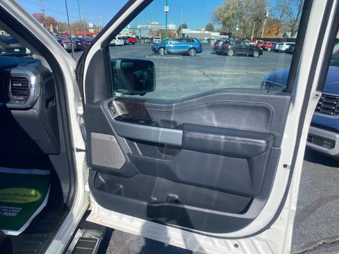 Used 2021 Ford F150 Lariat image 15