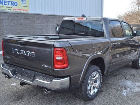 New 2026 RAM 1500 4x4 Crew Cab image 8