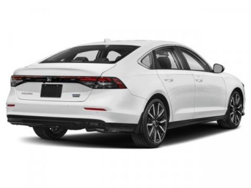 Used 2025 Honda Accord Touring image 2
