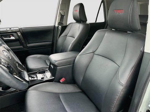 Used 2023 Toyota 4Runner TRD Off-Road Premium image 21