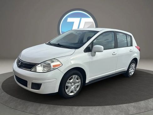 Used 2010 Nissan Versa 1.8 S FWD image 9