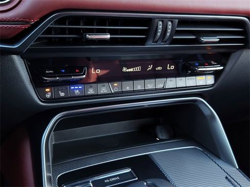 New 2025 MAZDA CX-70 Plug-In Hybrid w/ Premium Plus image 19