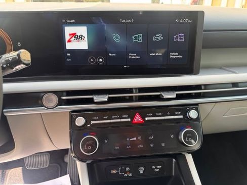 Used 2026 Hyundai Tucson SEL FWD image 18