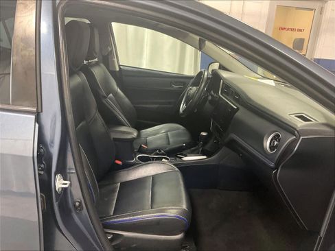 Used 2017 Toyota Corolla XSE w/ Carpet Mat Package (TMS) image 11