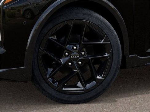 New 2025 Kia K4 GT-Line Turbo image 9