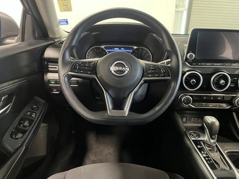 Used 2024 Nissan Sentra SV FWD image 22