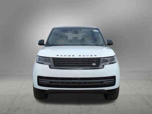 New 2025 Land Rover Range Rover Long Wheelbase SE image 9