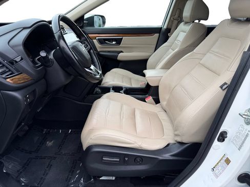 Used 2018 Honda CR-V Touring image 16