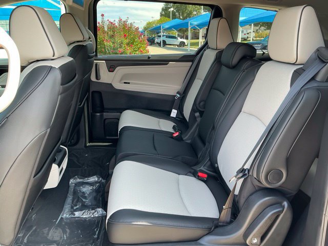 New 2027 Honda Odyssey Elite image 10