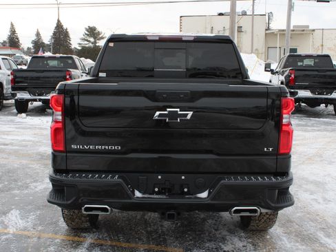 Used 2024 Chevrolet Silverado 1500 LT Trail Boss w/ LT Trail Boss Premium Package image 6