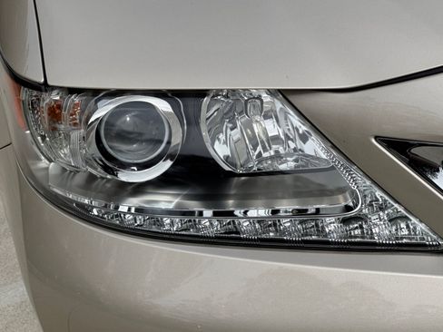 Used 2013 Lexus ES 350 w/ Premium Pkg FWD image 11