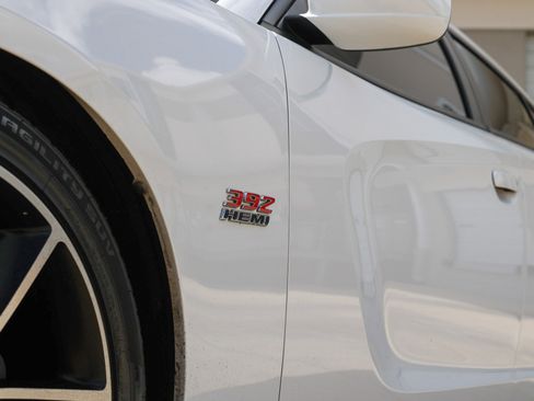 Used 2018 Dodge Charger R/T Scat Pack image 50