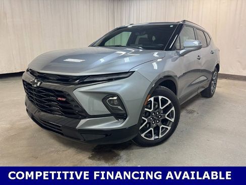 Used 2025 Chevrolet Blazer RS w/ Driver Confidence II Package image 9