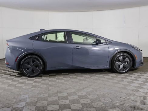 Used 2024 Toyota Prius LE image 16