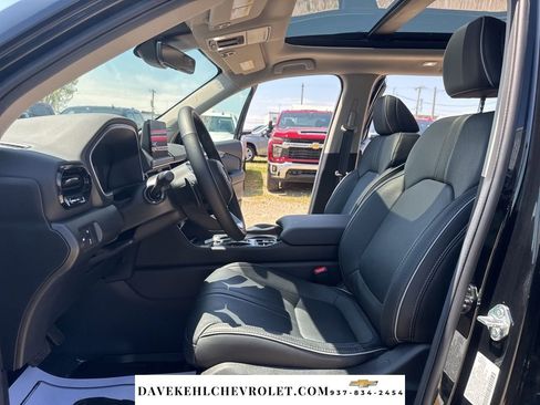Used 2025 Honda Pilot Elite image 64