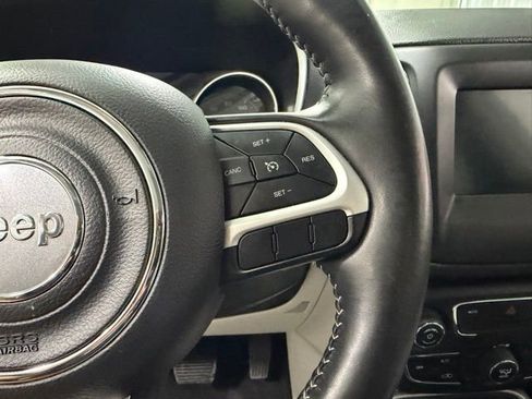 Used 2019 Jeep Compass Latitude w/ Cold Weather Group AWD/4WD image 16