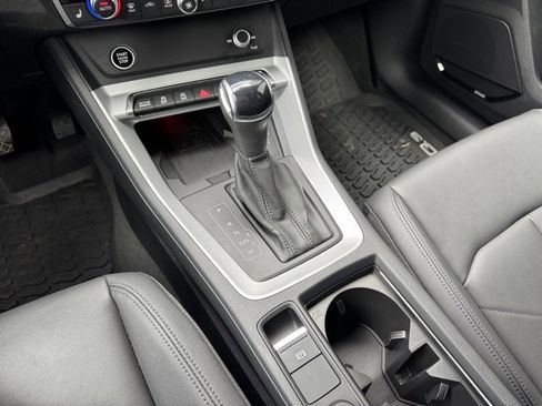 Certified 2024 Audi Q3 2.0T Premium Plus image 17