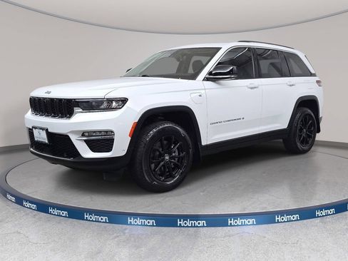 Used 2022 Jeep Grand Cherokee Limited 4xe w/ Luxury Tech Group II AWD/4WD image 1