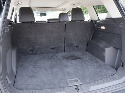 Used 2016 Ford Escape Titanium w/ Equipment Group 301A FWD image 9