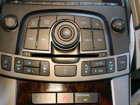 Used 2011 Buick LaCrosse CX FWD image 24