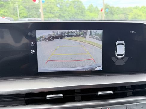Used 2025 Kia Telluride S AWD/4WD image 18
