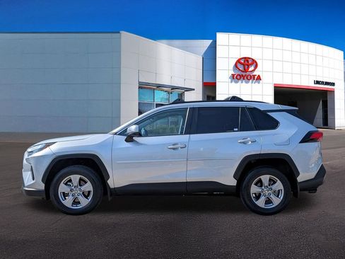 Used 2025 Toyota RAV4 XLE w/ Convenience Package AWD/4WD image 14