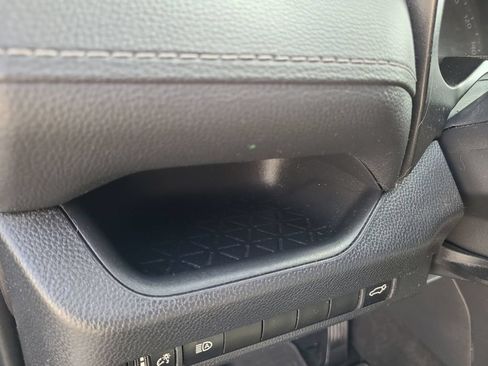 Used 2023 Toyota RAV4 XLE w/ Convenience Package AWD/4WD image 28