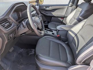 New 2026 Ford Escape SE w/ Class II Trailer Tow Package video 4