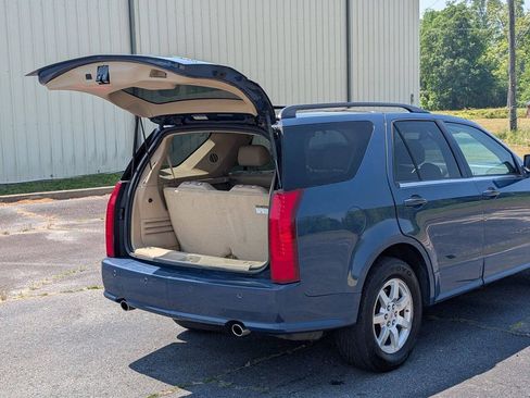Used 2009 Cadillac SRX AWD w/ Third Row Seating Package image 32
