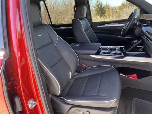 New 2026 Cadillac Escalade Luxury image 23